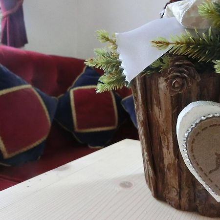 Garni Criss Aparthotel Колфоско Екстериор снимка